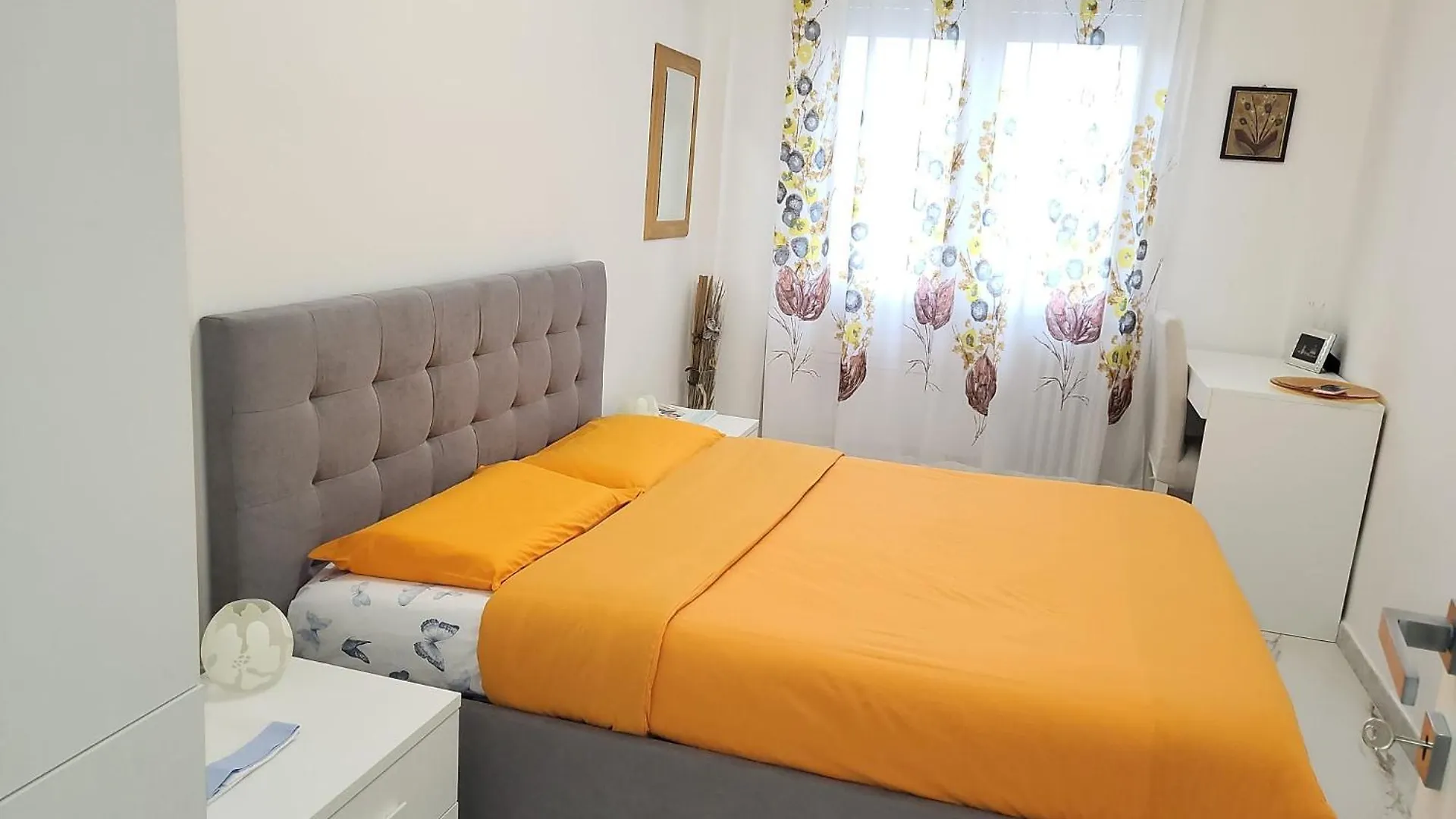 Dolce Letizia Apartment Rifredi Floransa 0*,  İtalya